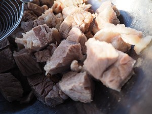 牛腩煲怎么做