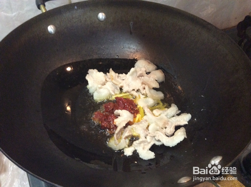 茄子炒肉怎样做好吃？茄片小炒肉