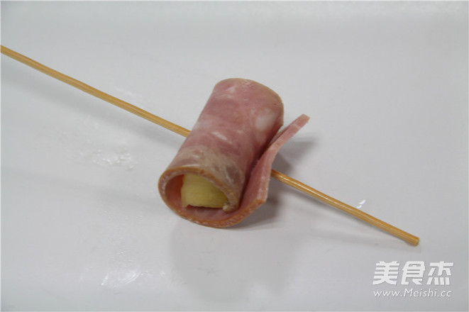 美丽新吃法—培根菠萝卷