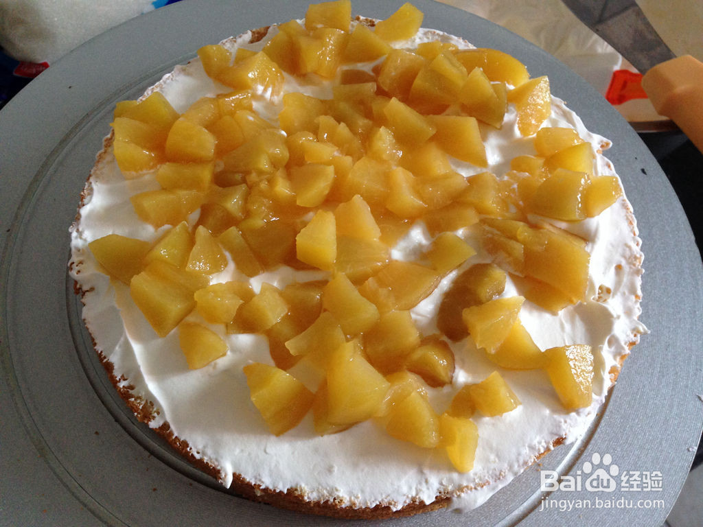 大黄鸭奶油蛋糕的做法