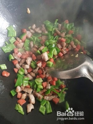 健康养生佳品青椒鸡蛋炒火腿的做法