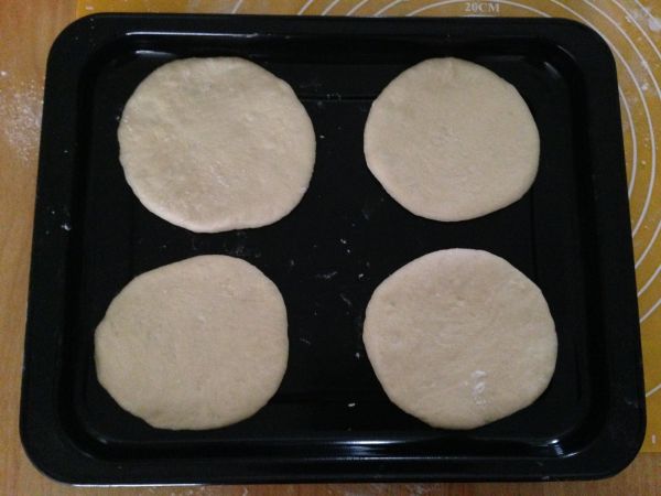 玉米火腿沙拉包