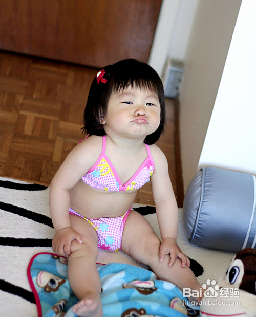 三点式那小小的性感(组图)