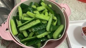 食补养生腌制脆黄瓜的做法