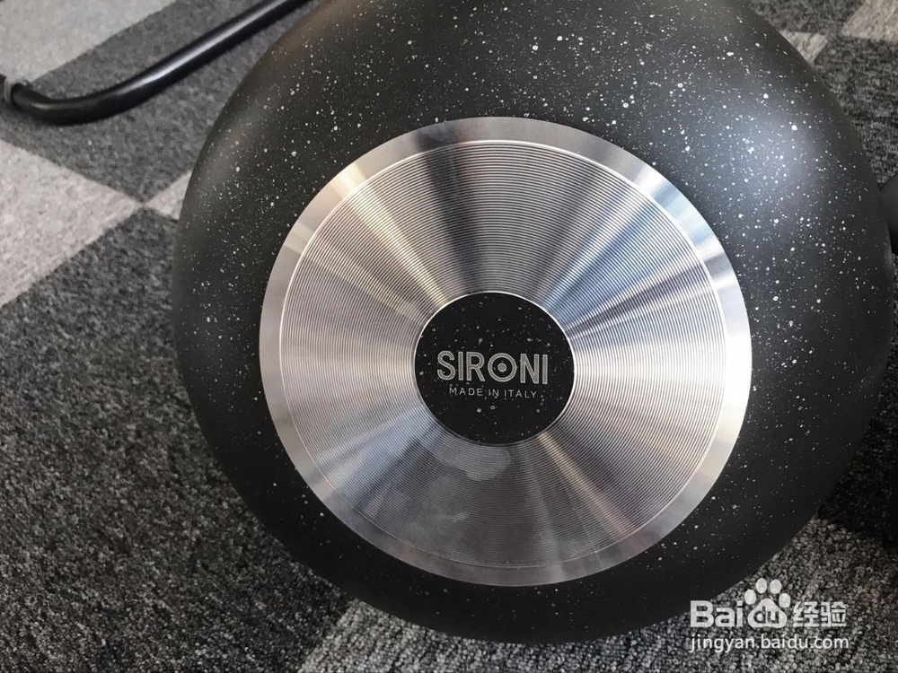 无油烟不粘锅的选购技巧