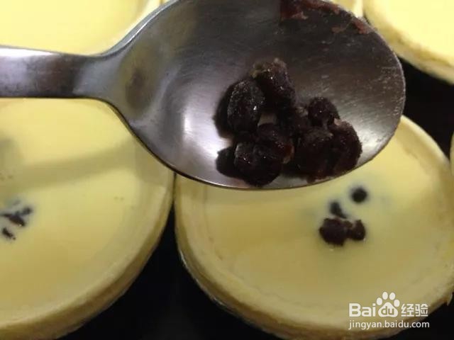 懒人蛋挞的做法~简单、美味、闪成！！