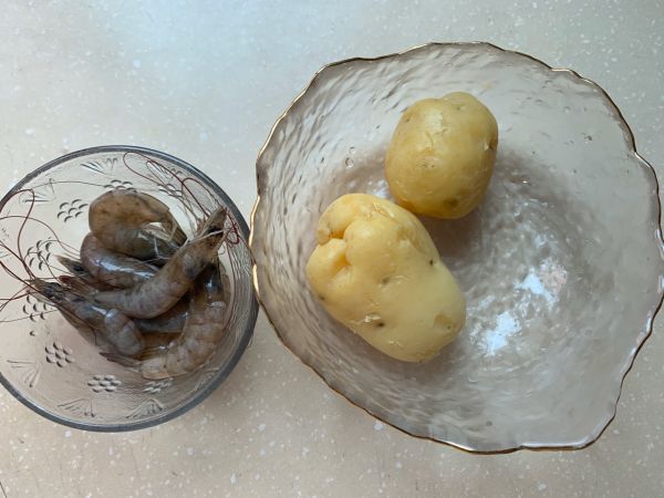 无油低脂凤尾虾球