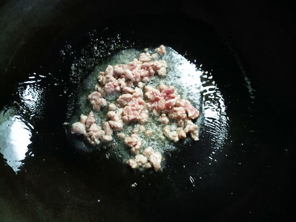 番茄豌豆肉酱意面