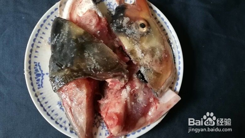 豆腐鱼头汤的做法