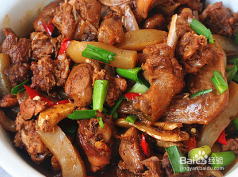 如何做出美味的魔芋烧鸭