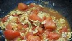 如何制作简单美味西红柿炒鸡蛋
