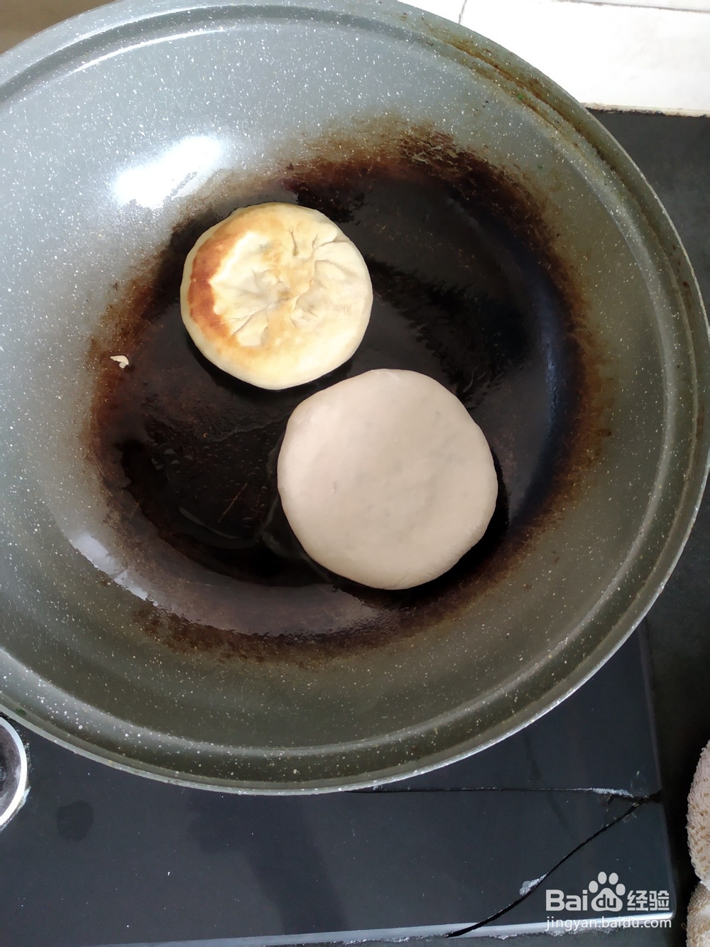 韭菜馅饼的制作过程