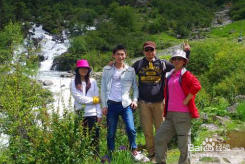 贡嘎莲花湖徒步攻略