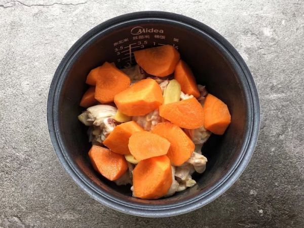 玉米胡萝卜鸡汤