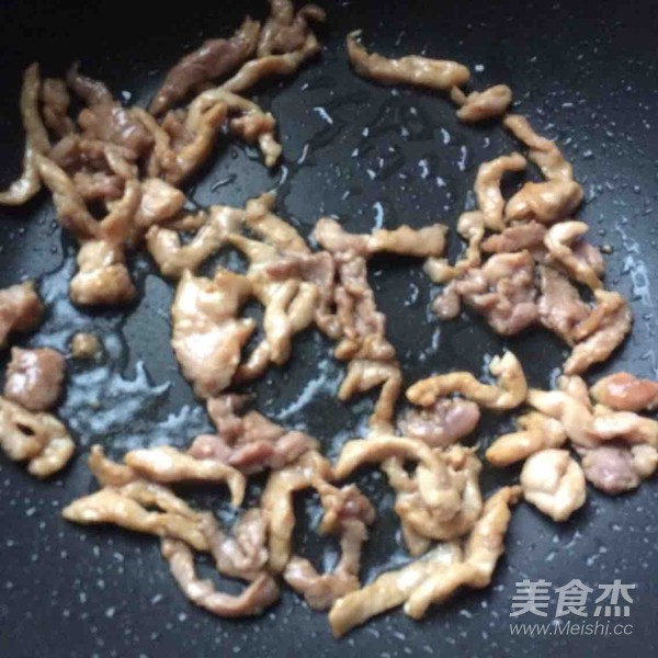 青椒土豆炒肉丝