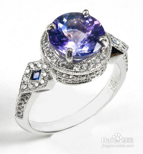 坦桑石的独特魅力