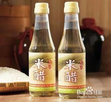 早晨洗脸水中加点料60岁不长斑不显老