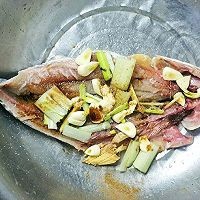 制作油煎鲅鱼