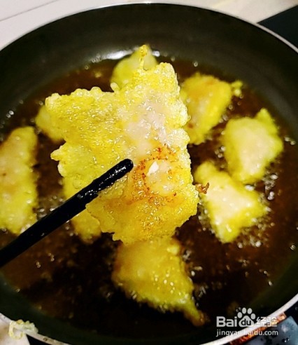 锅包肉应该怎么做？