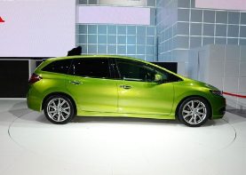 新手如何选车谈优惠