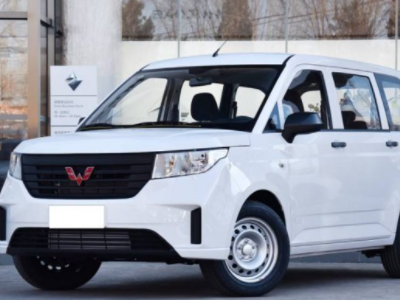 拉大载用什么车，有知道的麻烦告诉下