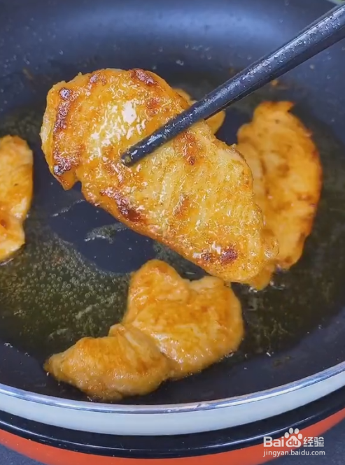 煎鸡胸肉的做法