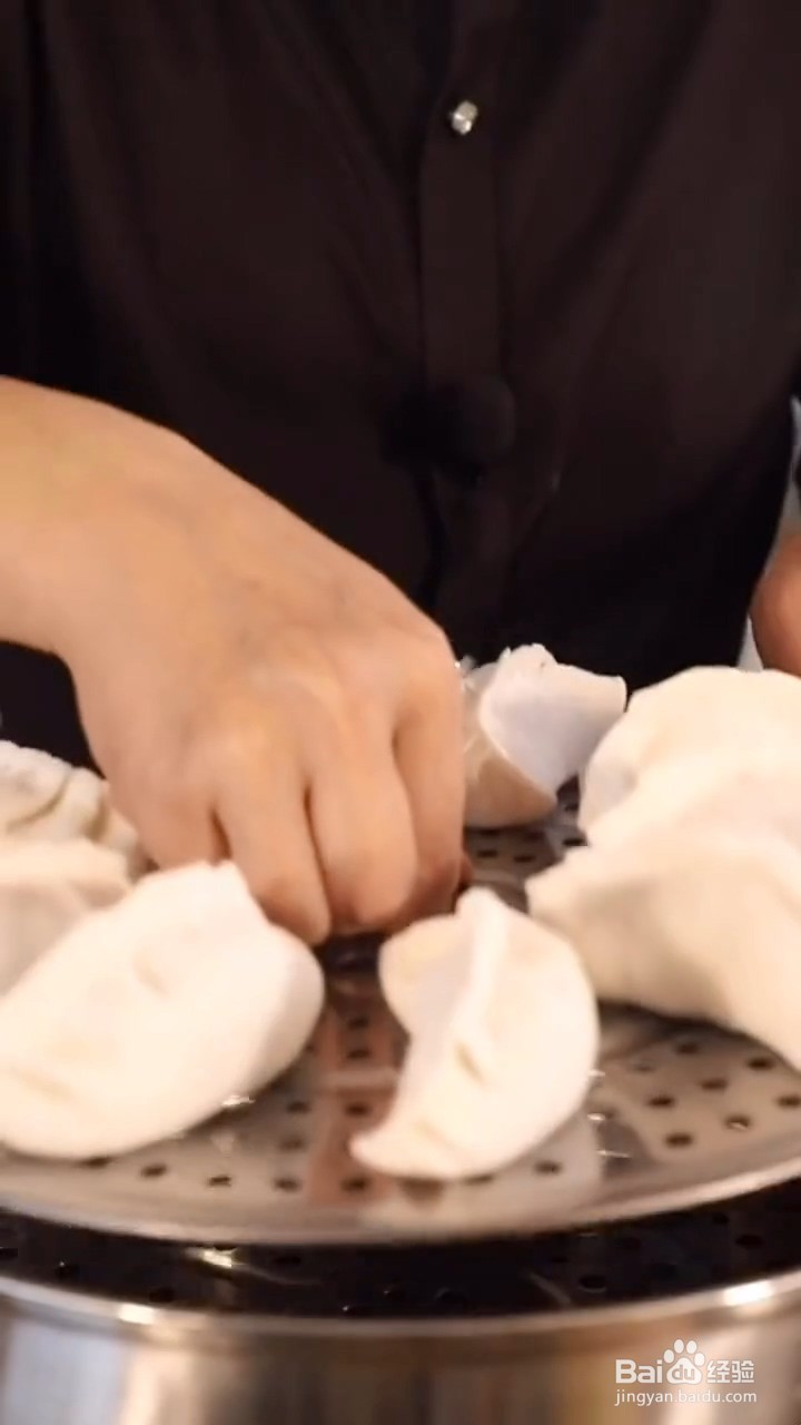 大家都喜欢吃的水晶蒸饺如何制作