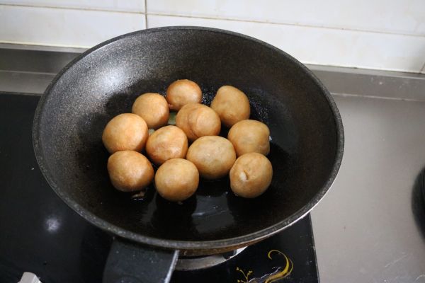 红烧油面筋塞肉