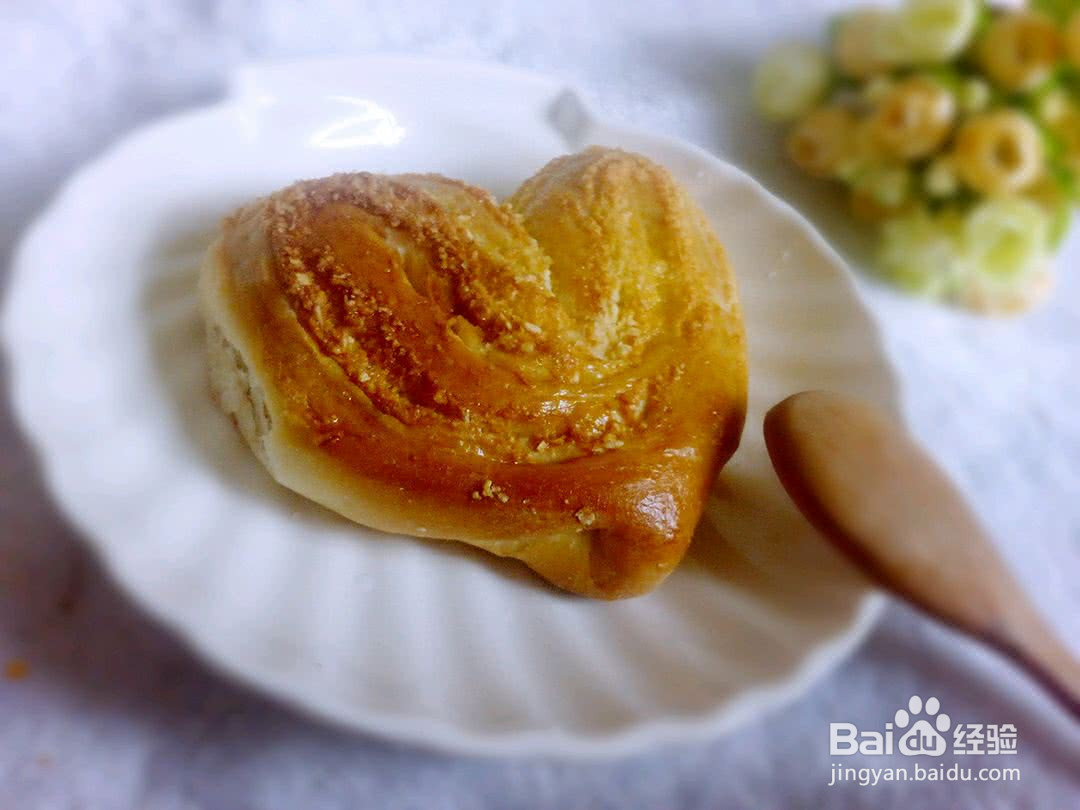 心形椰蓉面包的做法