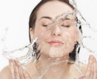 如何收缩脸部毛孔