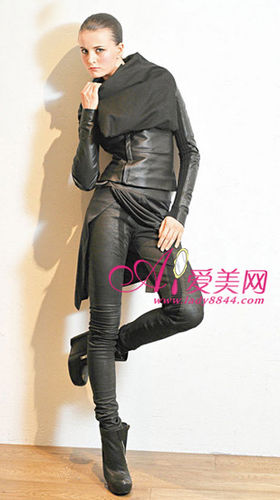 怎样打造欧美范儿黑色帅气皮衣装扮