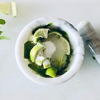 青柠香槟鸡尾酒怎么调制