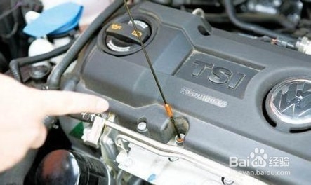 汽车行驶前为了安全应检查哪些地方