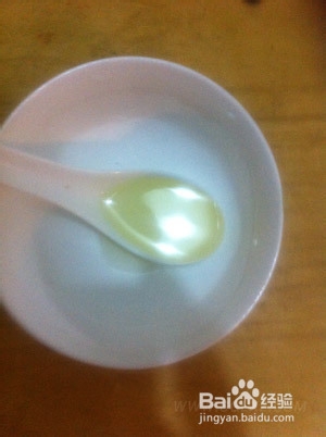 口香糖遇到油会化掉吗?