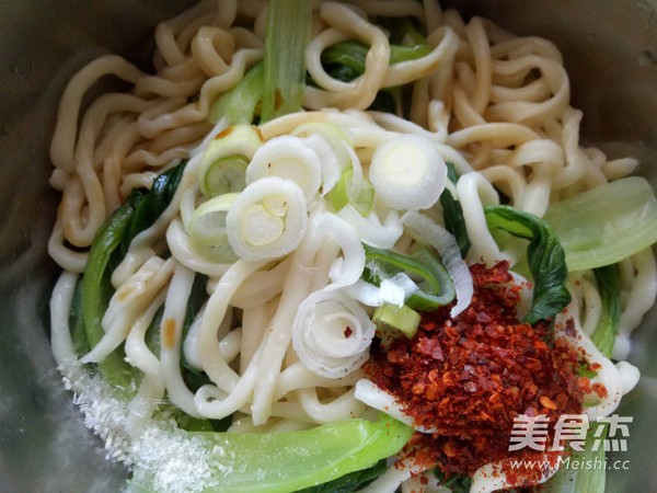 油泼棍棍面的做法