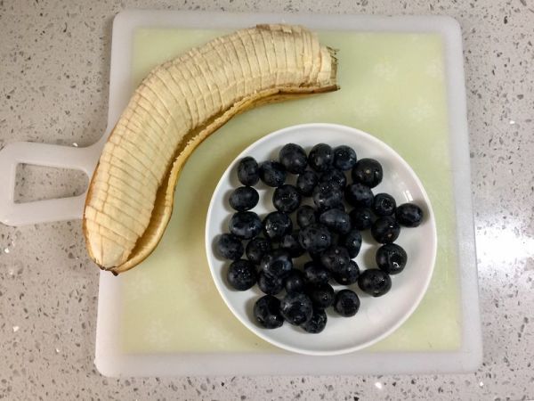 什锦牛奶谷物圈