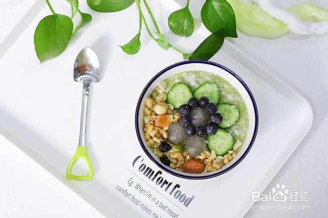 牛油果香蕉思慕雪的做法