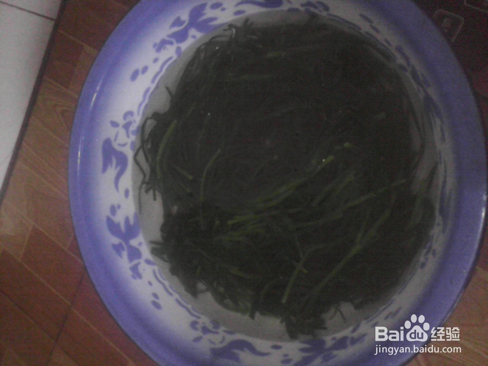 凉拌香辣韭菜
