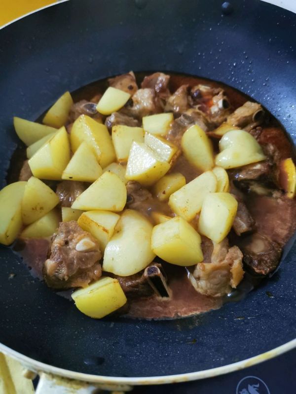 豆豉土豆焖排骨