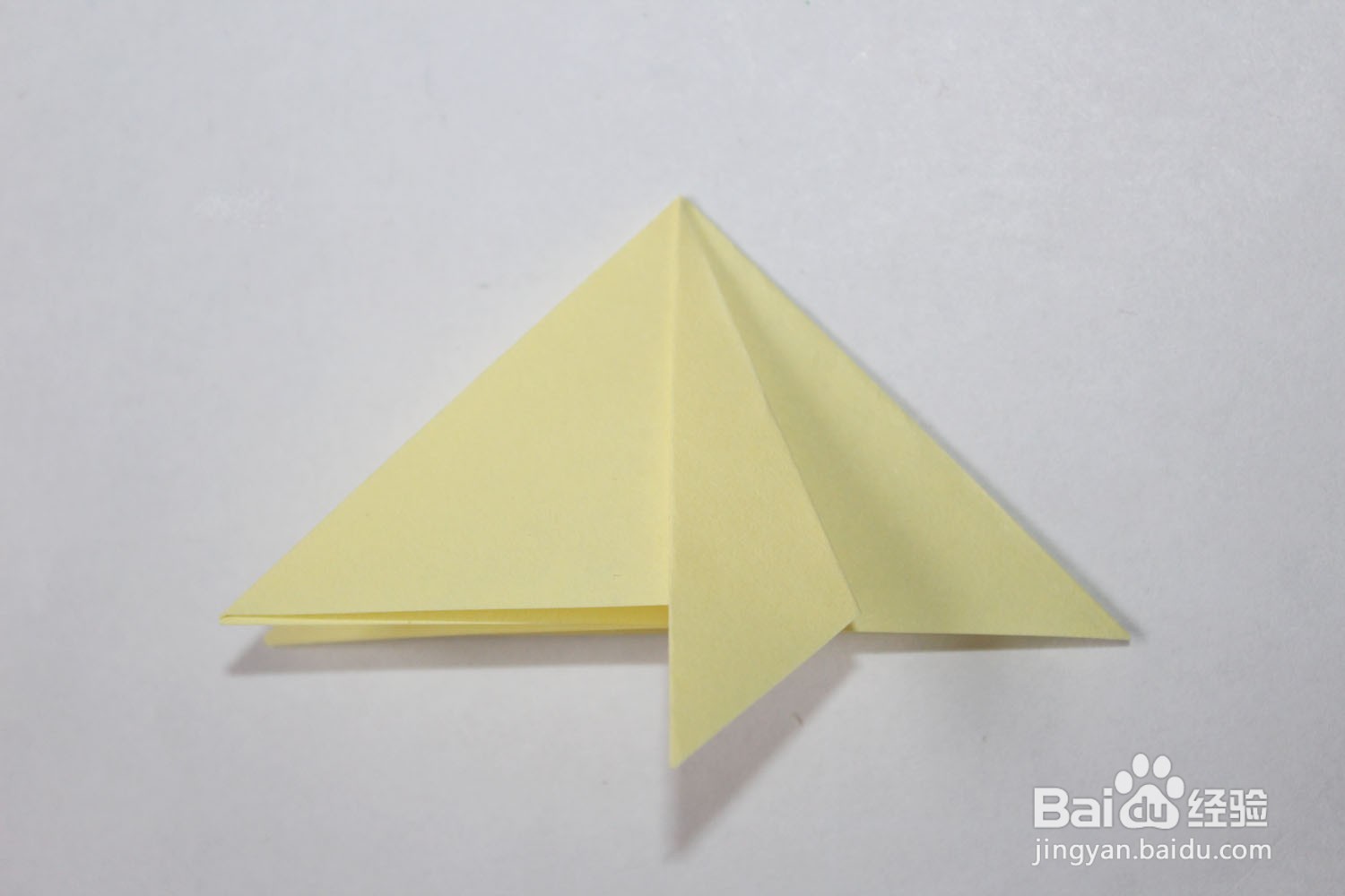 如何折叠简单的五角星