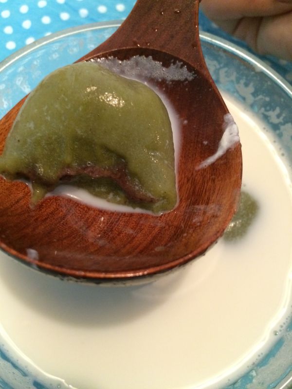 鲜奶抹茶红豆汤圆