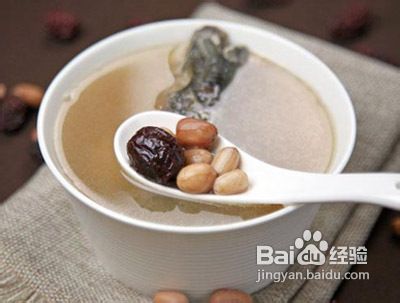 孕妇食谱--鱼头花生汤