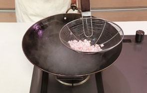 夏天清热祛暑，养肾补虚佳品鲜虾烩冬蓉营养做法