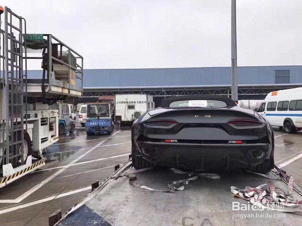 狠货到达上海，它是不知名的小厂品牌，但动力牛