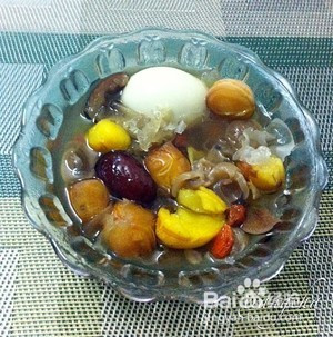 凤眼果煲糖水做法