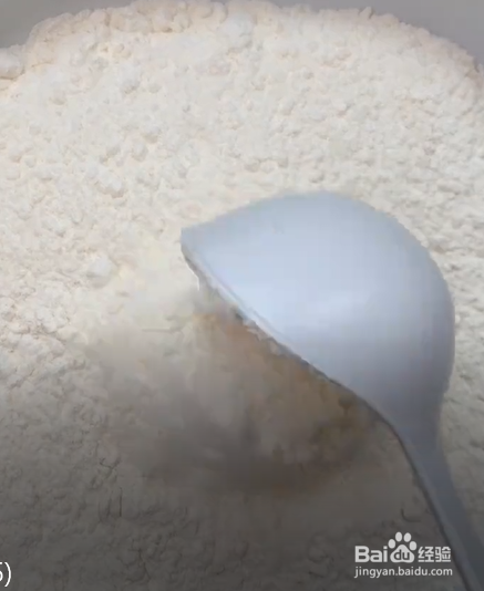 如何制作家庭版小油条？