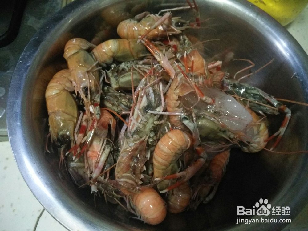 麻辣鳌虾的步骤
