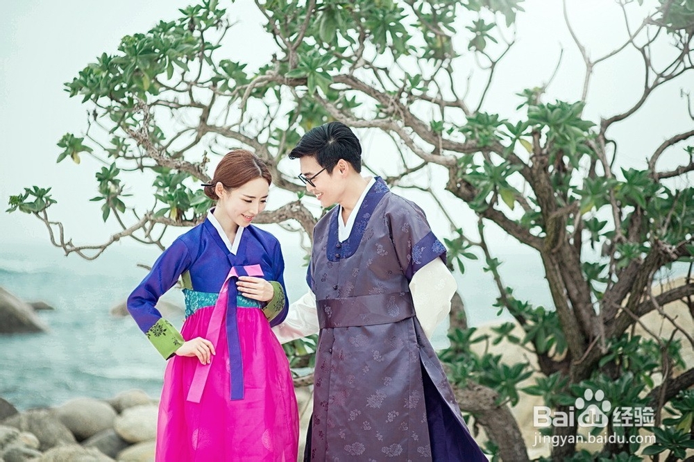 三亚海滩婚纱照。去三亚拍婚纱照攻略