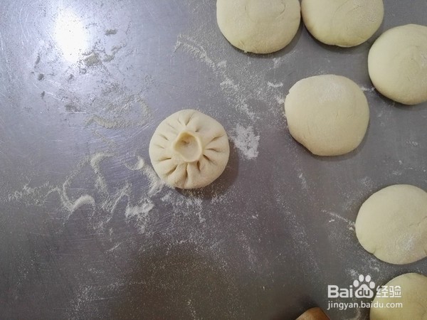 如何做出好吃的韭菜鸡蛋水煎包