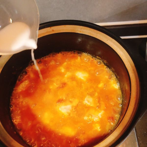 茄汁巴沙鱼拌面